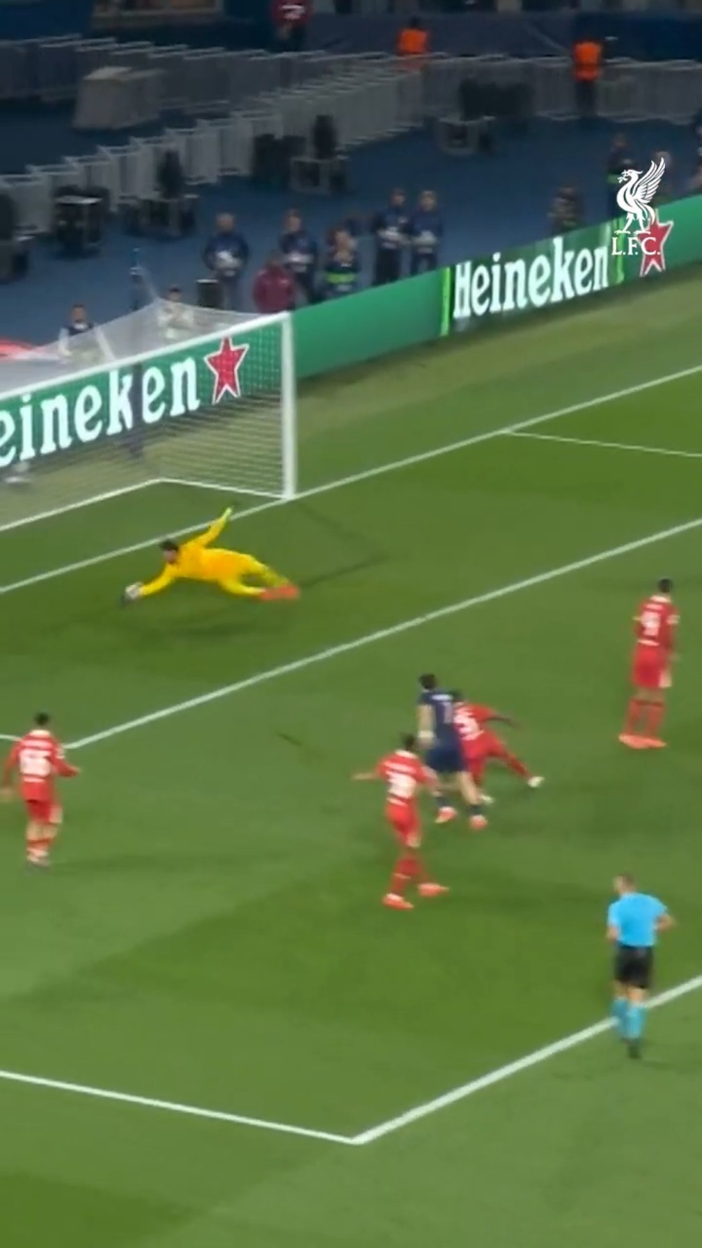 Alisson Becker vs PSG ?