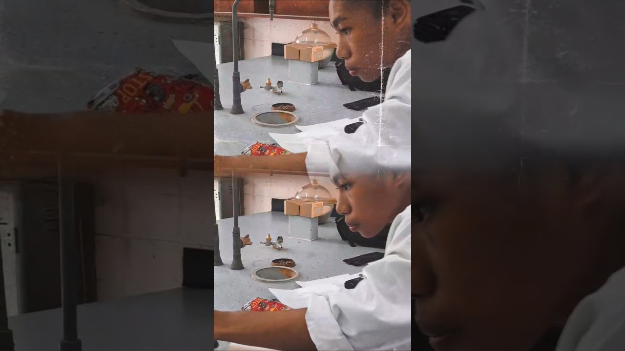 Third year Chemistry students doing practical at the University of Papua New Guinea 🇵🇬 ❤️❤️