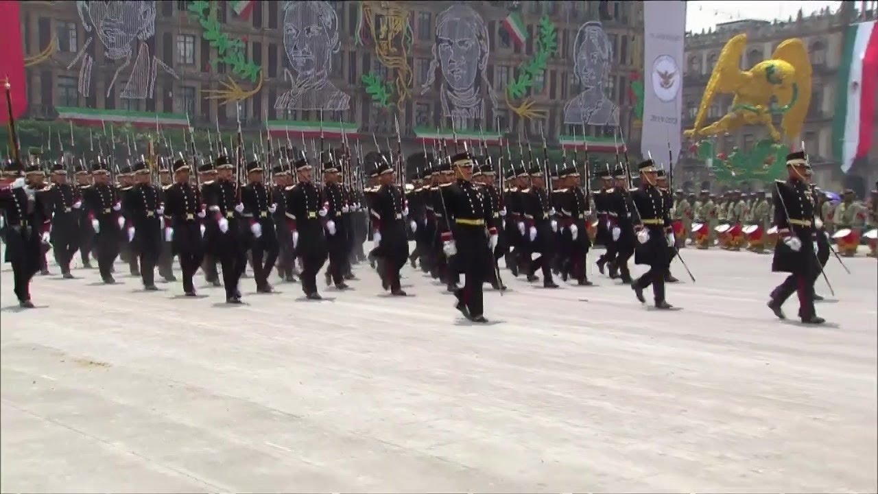 Desfile Militar: El Heroico Colegio Militar | Imagen Noticias