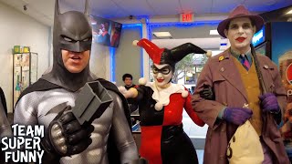 BATMAN Stops a Robbery with Joker &amp; Harley Quinn in Real Life! #TeamSuperFunny