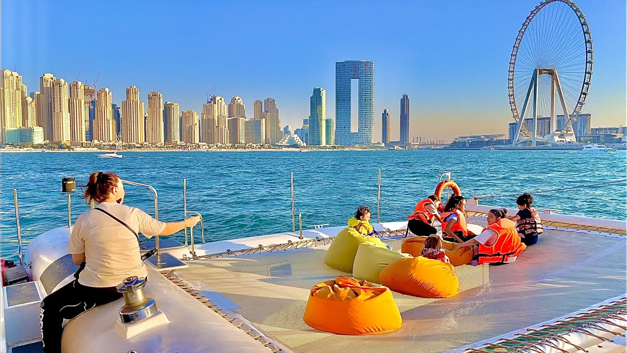 unique catamaran cruise dubai