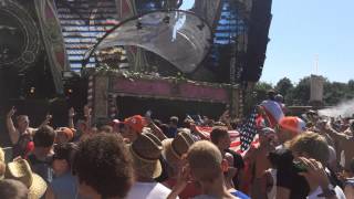THE CHAINSMOKERS - TOMORROWLAND 2014 - WEEKEND 1