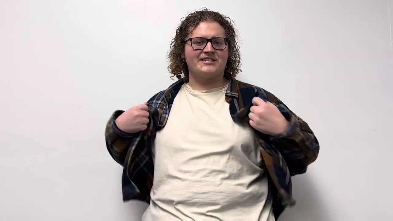 Jackson Caldwell sings 'The Right Girl' preview