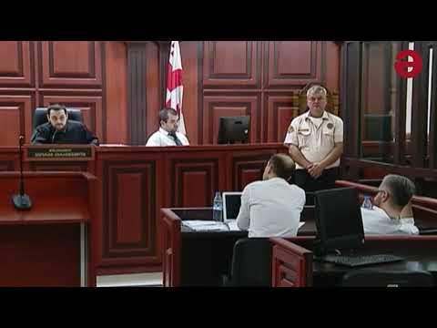 კამათი ნიკა გვარამიას ადვოკატსა და მოსამართლეს შორის
