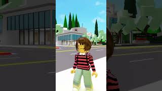 I made my sister wear a box in Brookhaven Rp  #brookhavenstory #brookhavensadstory #roblox