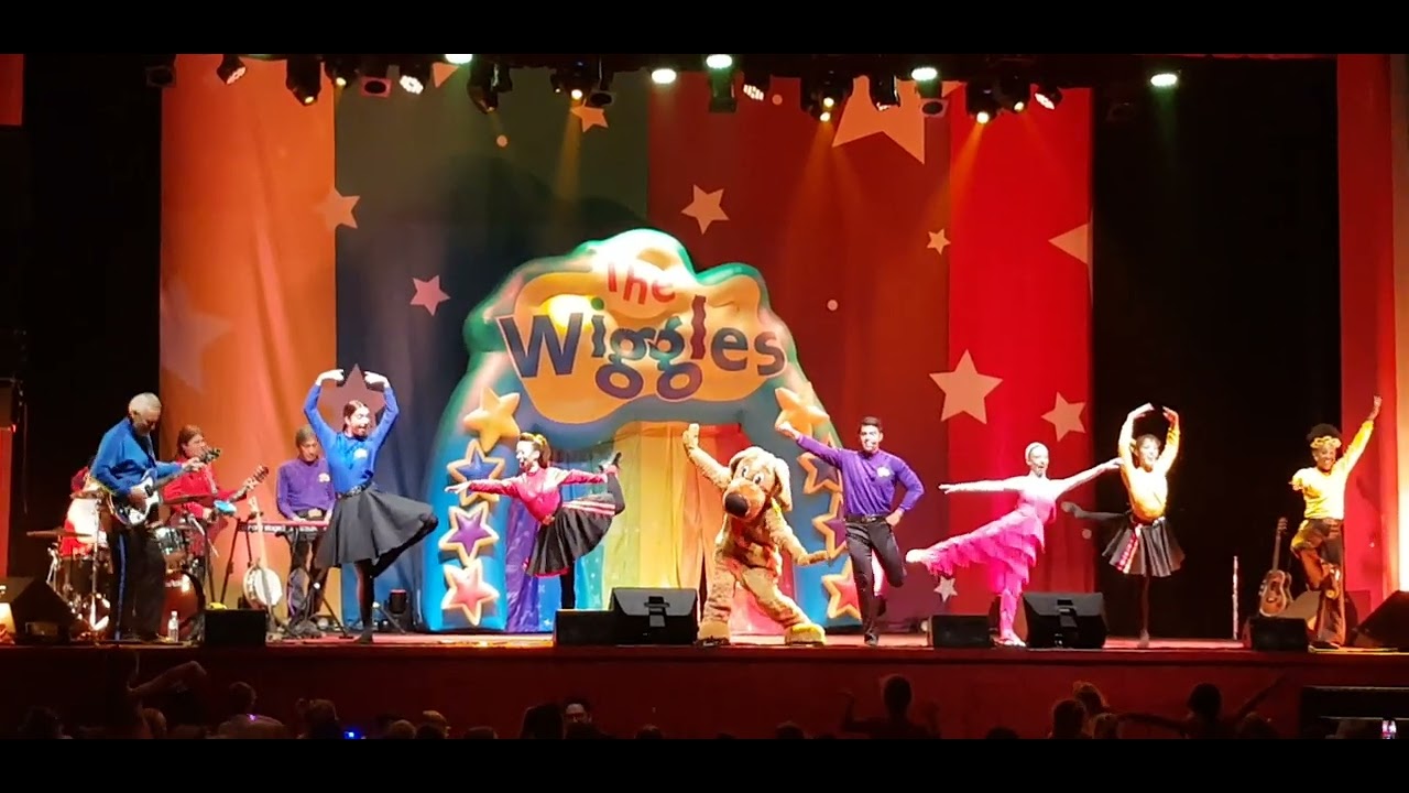 summer holiday fun tour wiggles