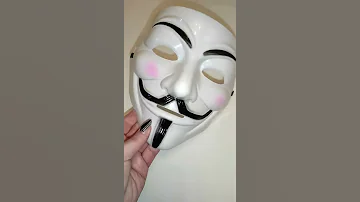 Маска Анонимуса карнавальная белая мужская 15495