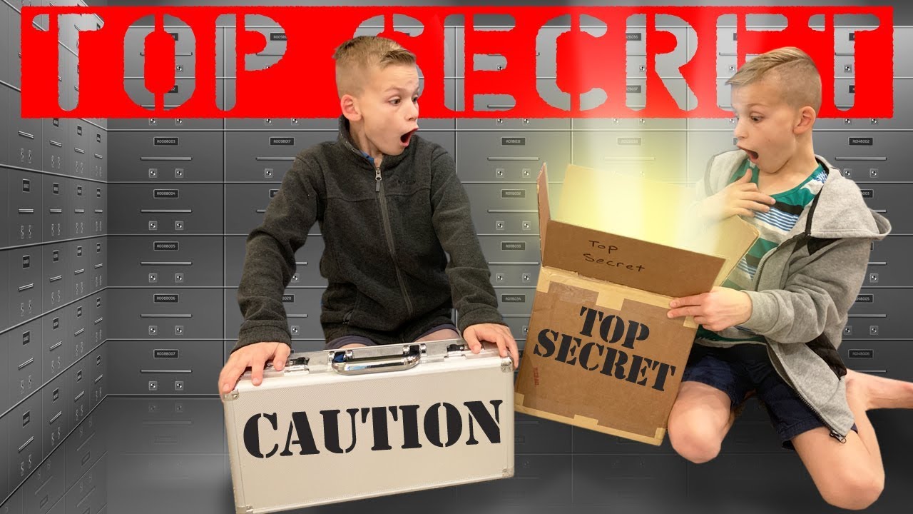 Twins Discover TOP SECRET Suitcase and Box!!