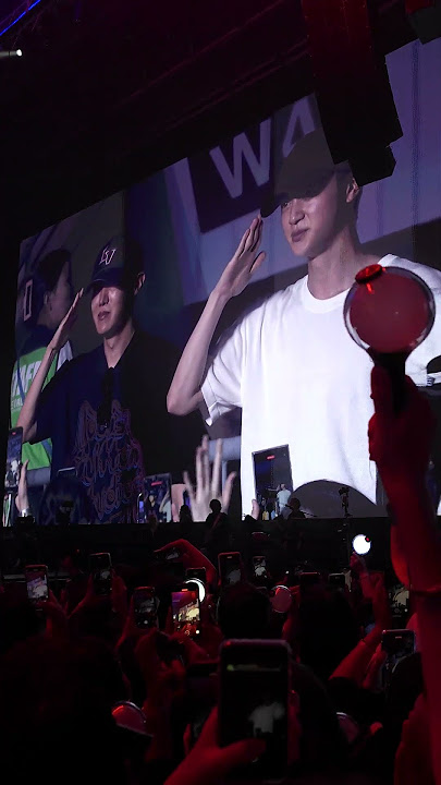 Jin & j-hope's surprise appearance - Suga Agust D Tour D-DAY Final Day3 Seoul #jin #jhope #bts