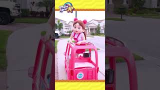  Troque seu carro por uma bicicleta - Maria Clara e JP #shorts 