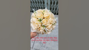 Hoa cưới cầm tay cô dâu bằng sáp đẹp như hoa thật giá 230k/ bó .#hoacamtaycodaubangsap