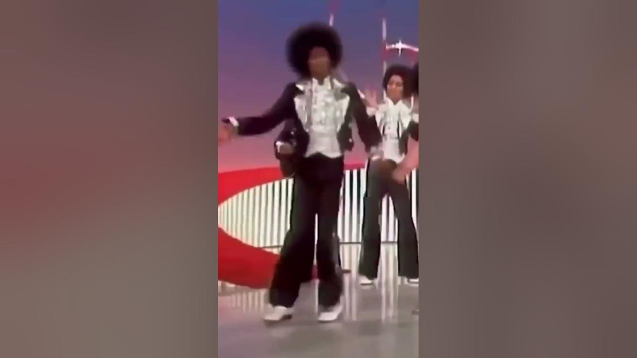 The Jackson 5 and Cher - Dance Machine #michaeljackson