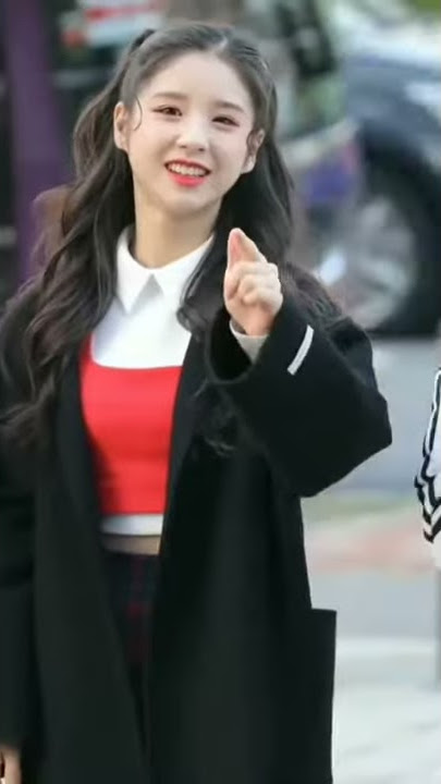 Slowmo cewe cantik 😊
