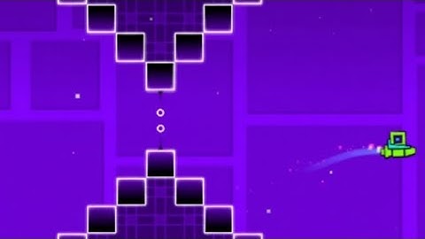 Geometry dash "Back on track" but it reversed...