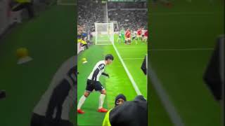 di tertawakan lalu membalas dengan goal indah itu adalah son #jj #sepakbola #shorts #footballshorts