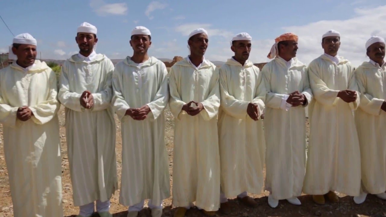 Danse berbère à Almis Marmoucha