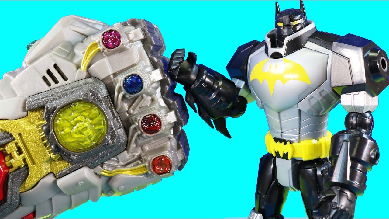 Iron Man Gauntlet Super Batlle With Batman Robot | Superhero Adventure -  YouTube