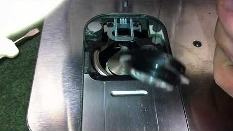 Singer CG Commercial Grade Series Sewing Machine - Adjusting Bobbin Case Tension CG500, CG550, CG590