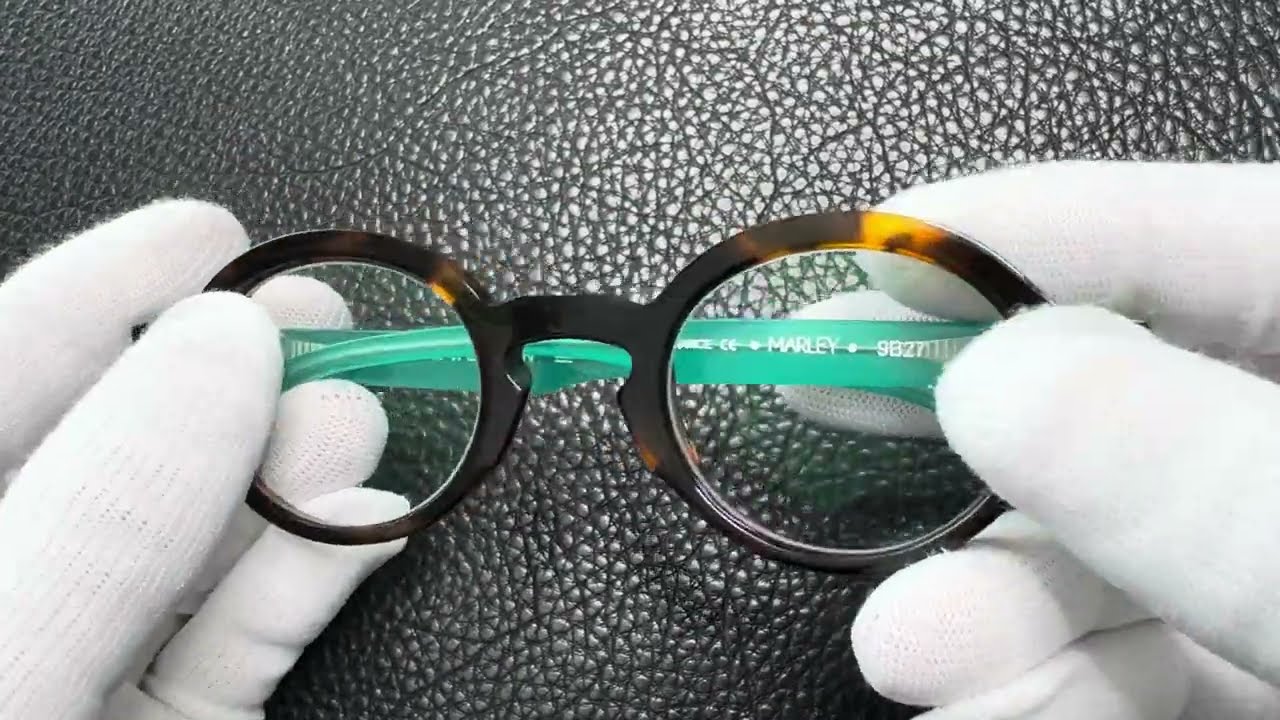 アンバレンタイン ANNE et VALENTIN MARLEY 9B27 - YouTube