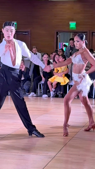 Let’s Dance again 🪩💃🕺 #dancer #dance #dancerlife #latindance #dancing #shorts #rek