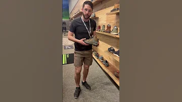 How To Pick The RIGHT Hiking Shoes Boots Hiking 