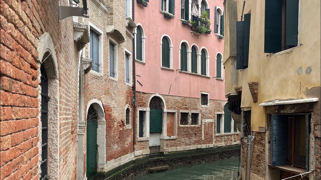 Morning walk around Venice, Italy