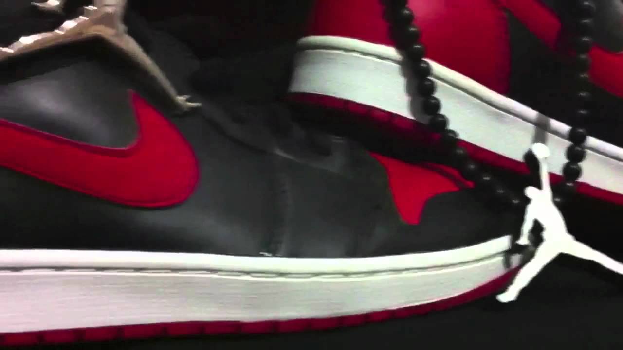 TEAM HEATERS 2001 Air Jordan Bred 1's