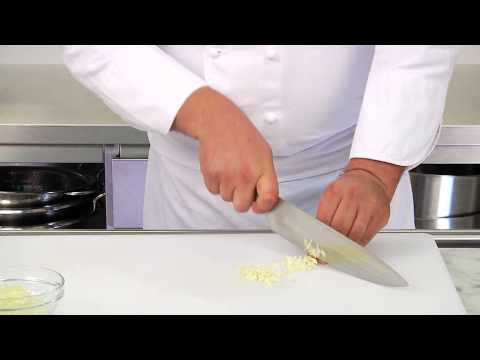 Видео: Как да изпечете картофи в микровълнова печка: 9 стъпки (със снимки)