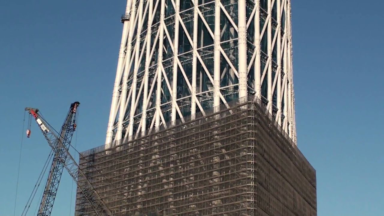 The Tokyo Sky Tree under construction is 164-meter   (11th Oct. 2009)