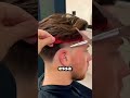 Ele achou que ia errar o corte.. então o cliente fez isso!