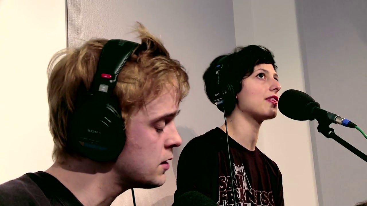 Live - Concrete Knives - africanize