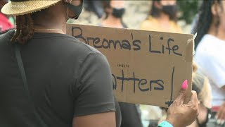 Atlanta protesters frustrated over grand jury decision in Breonna Taylor case