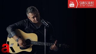 ARJAN KORKAJ - HENA APO TI chords