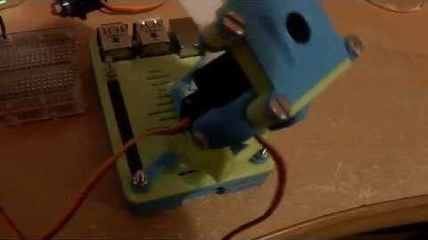 Raspberry Pi pan & tilt camera (work in progress)