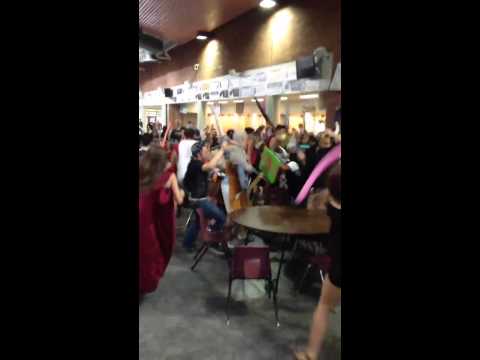 gilbert-high-school-larp-prank---medieval-cafeteria-fight!