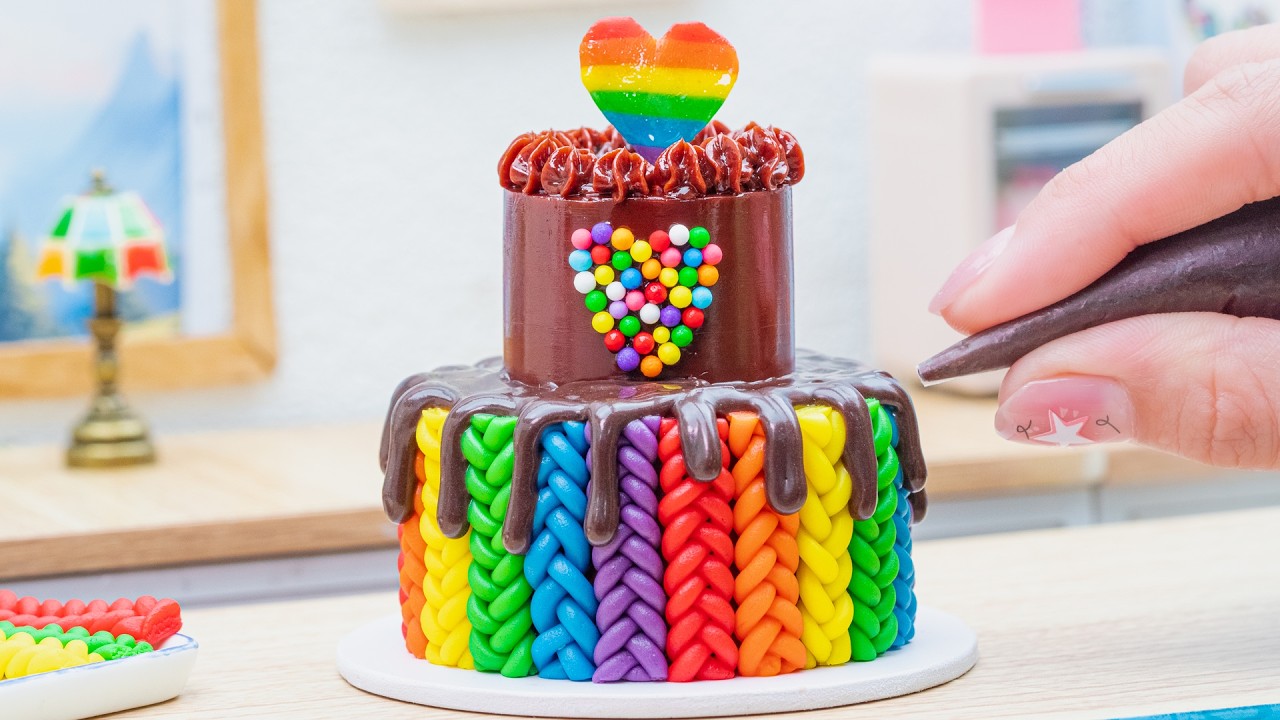 Amazing Miniature Rainbow Chocolate Drip Heart Cake 🌈 Tiny Rainbow Cake ...