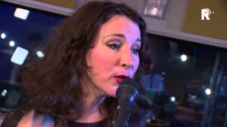 Download Lagu Live uit Lloyd - Malando - Agua de Berber MP3 Download Lagu Live uit Lloyd - Malando - Agua de Berber MP3