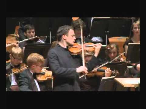 LSSO 2009 - Mendelssohn Violin Concerto - Matthew Trusler (PT2).wmv