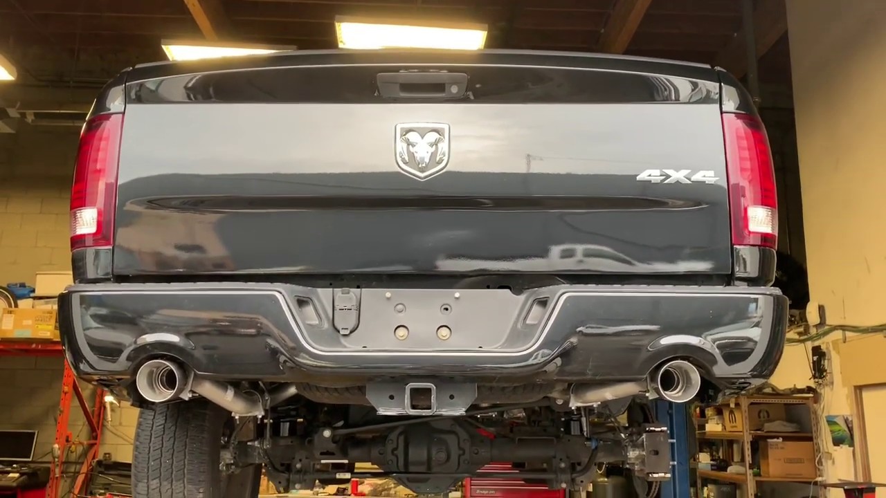 Dodge Ram 1500 Rear Levelling Kit - YouTube