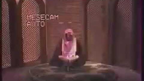 سورة الرحمن بصوت الشيخ علي جابر رحمه الله تصوير استديو قديم