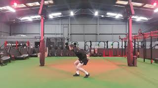 Pause staggered stance jumps