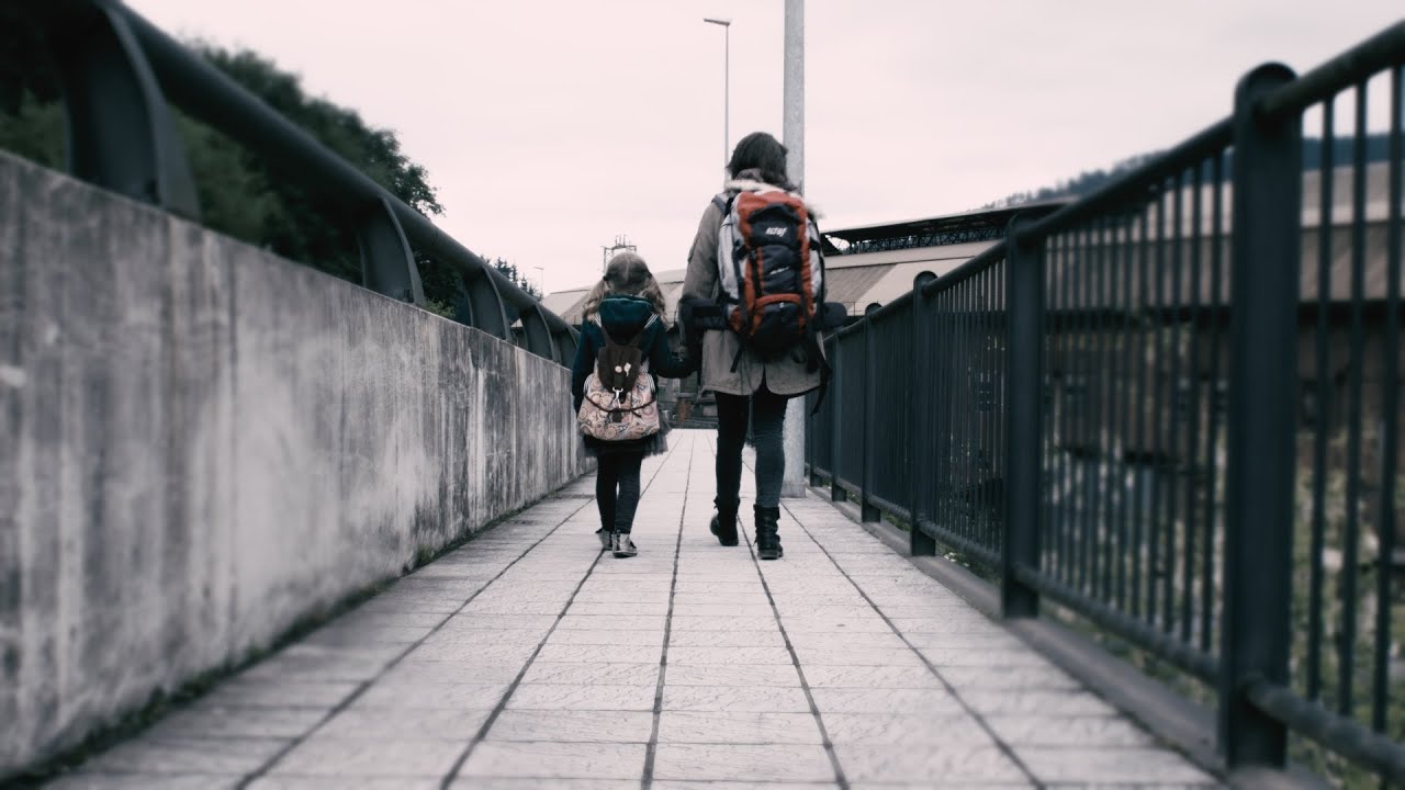 Eskuak eta Bideak - SIROKA eta LUIS VIL