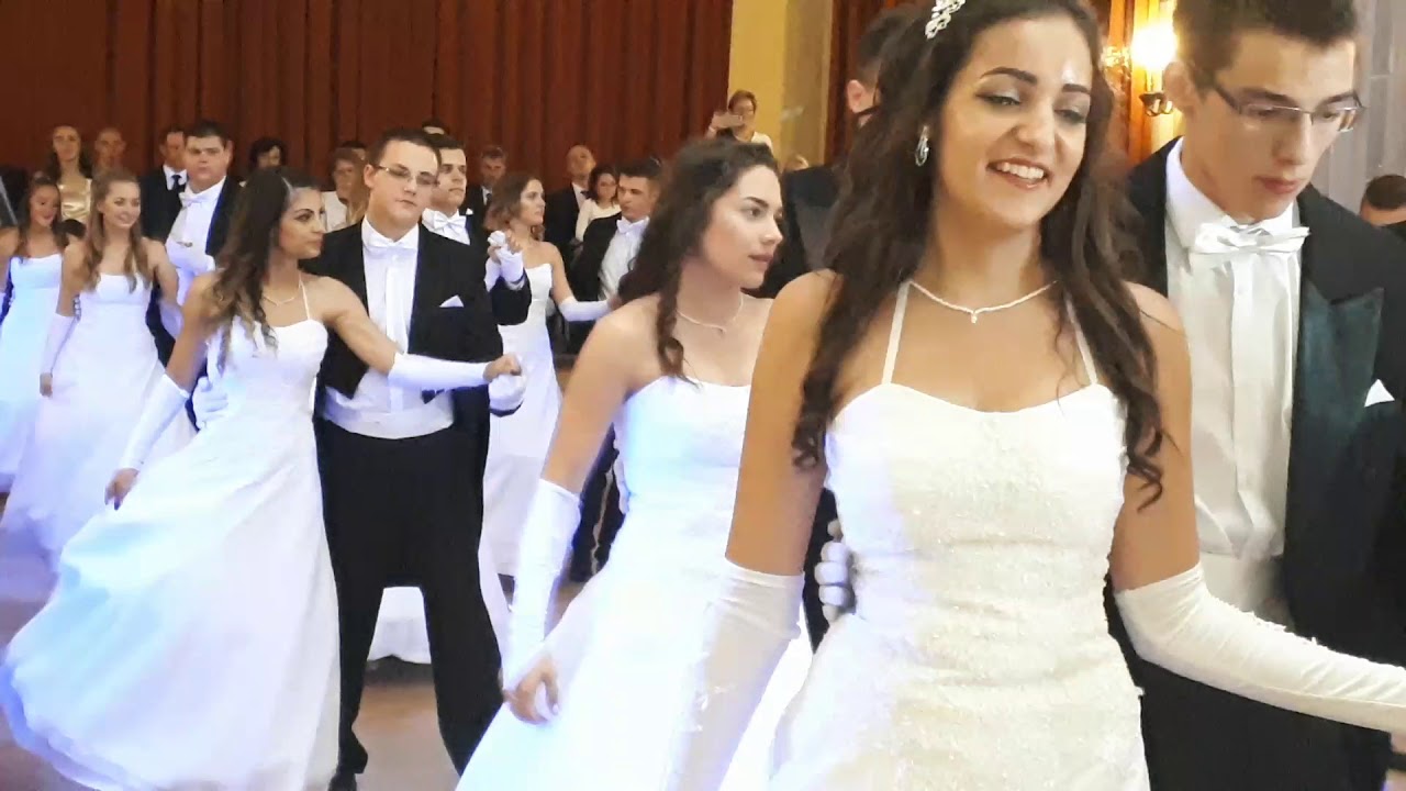 Rápolti Nóra, szalagavató, karcagi református gimnázium 12.C