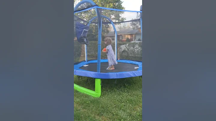 my daughter doing slam dunks!