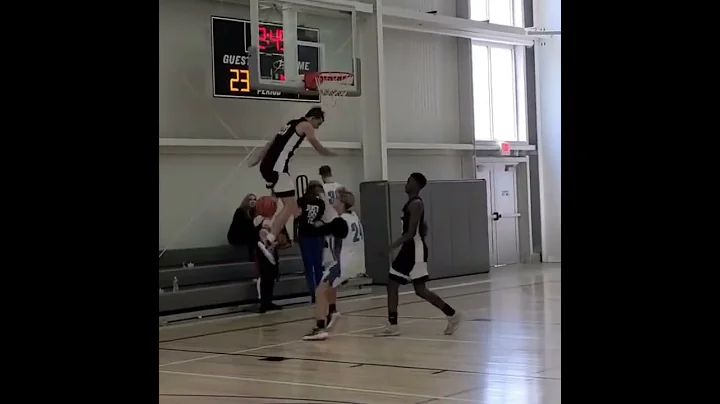 2022 AAU Highlight mix with Reach Legends Detroit ...