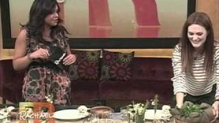 Julianne Moore Interview On Rachael Ray (09/28/2010)