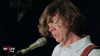 Thurston Moore - &quot;Cease Fire&quot; (Live at WFUV)