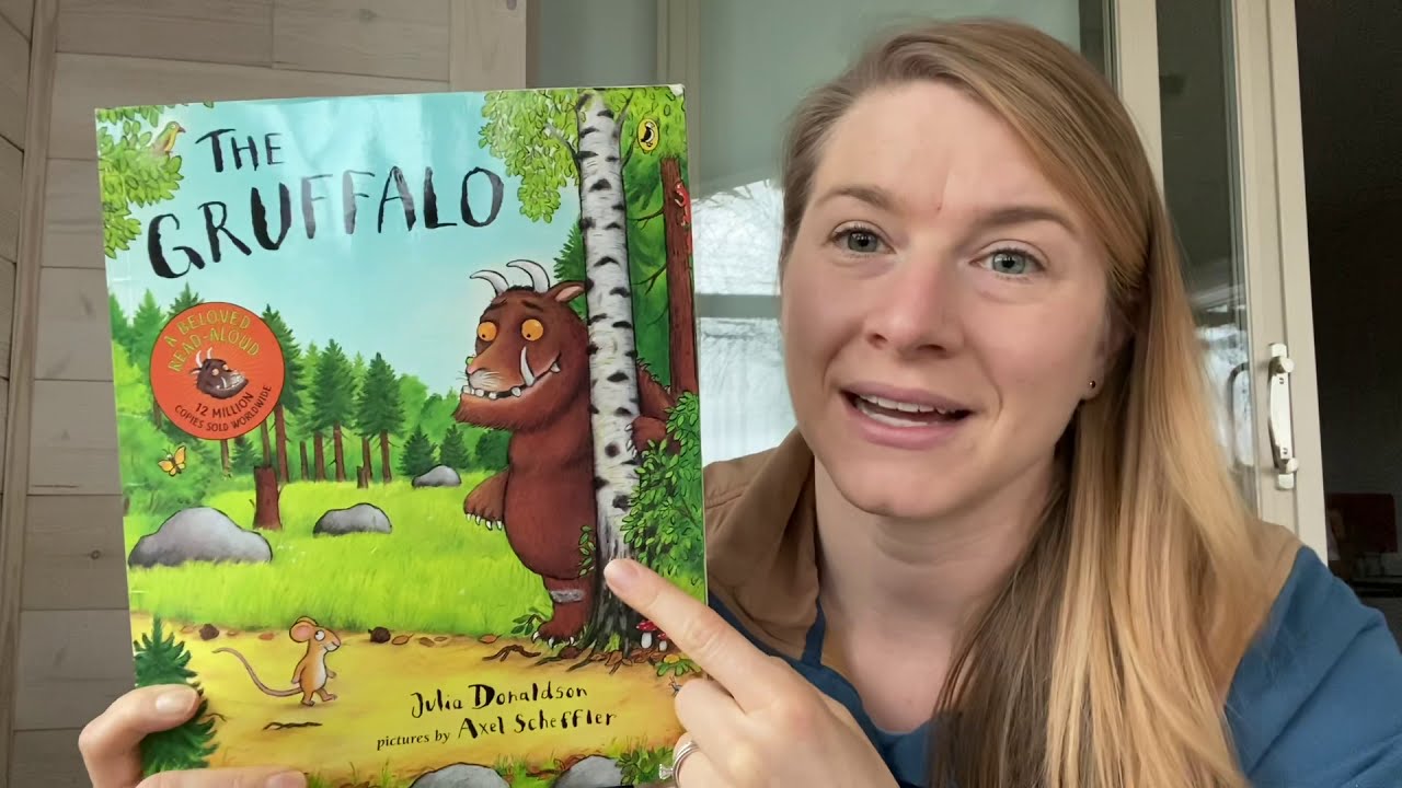 The Gruffalo by Julia Donaldson (Children's Read Aloud by Dana Reads)