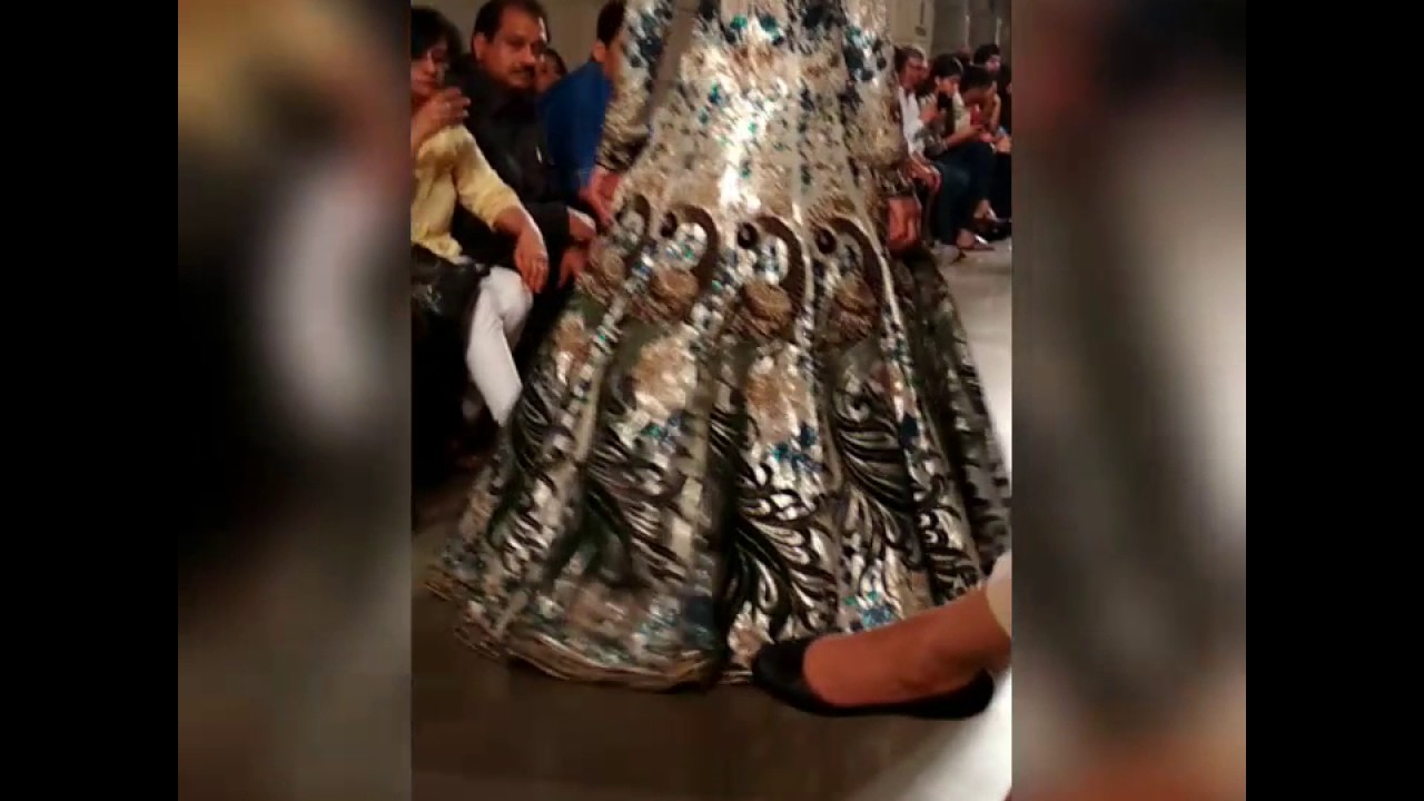 MANAV GANGWANI COUTURE SHOW