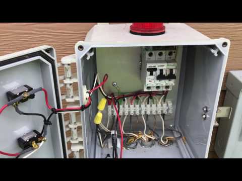 Vídeo: Com es connecta una caixa de control sèptica?